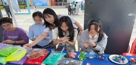 4092ADD7618F5D63F963960D308090B0