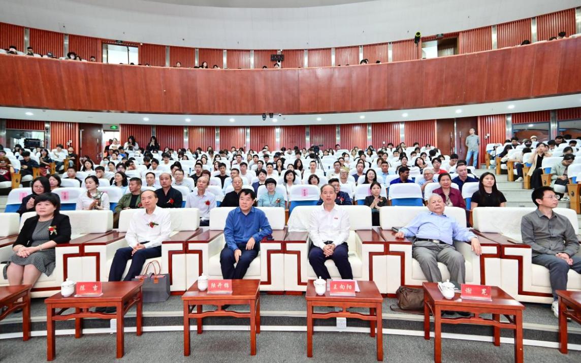 75692d616d09f3d12b518ebd3ba5714