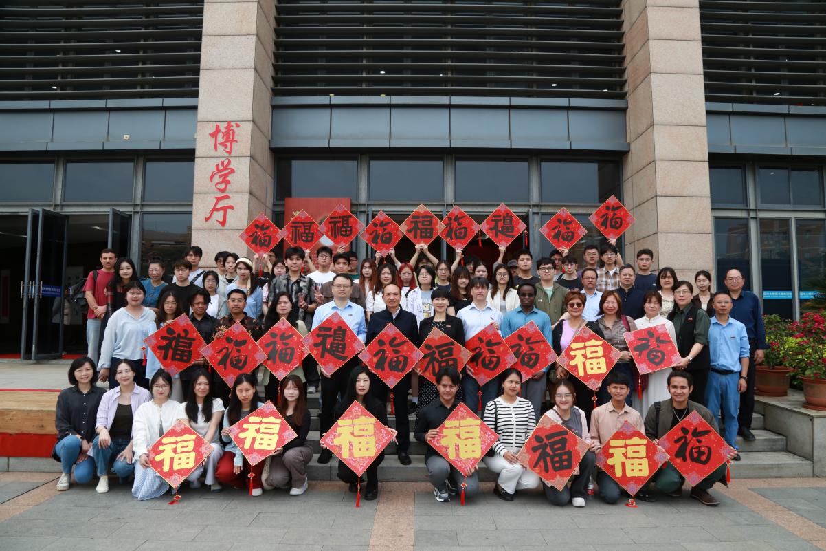 b9e6b8c89f34ddbe7345fd8e5c05249