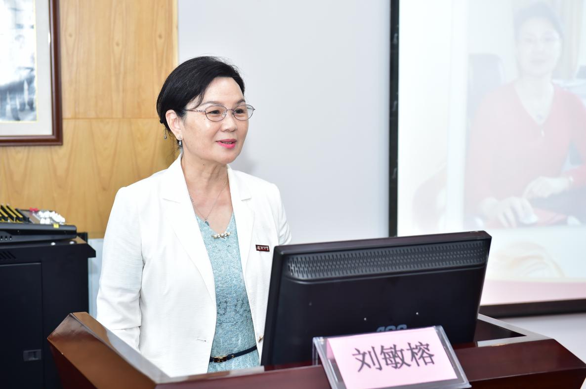 2cd37b76f629dc02b8c0e5e1b51d6d1